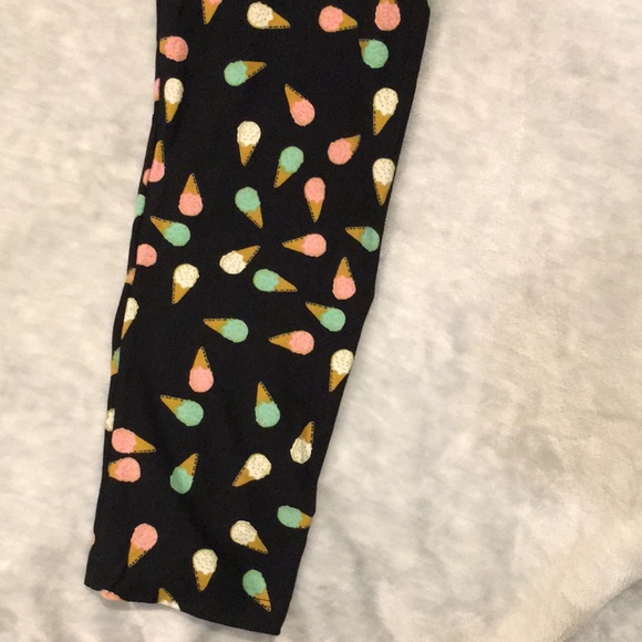 Lularoe Ice Cream Cone Black Leggings NWOT size Large Tall & Curvy - Picture 6 of 13